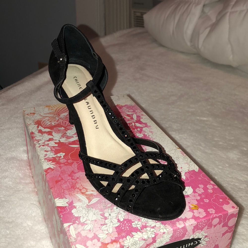 Black heels